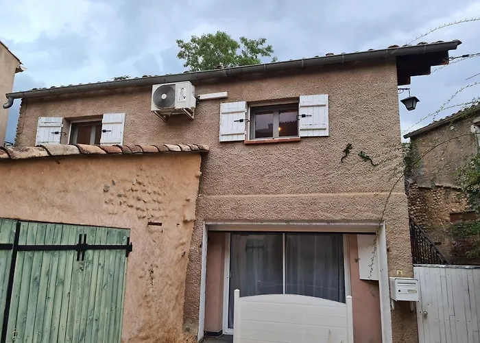 La Parenthese Holiday home